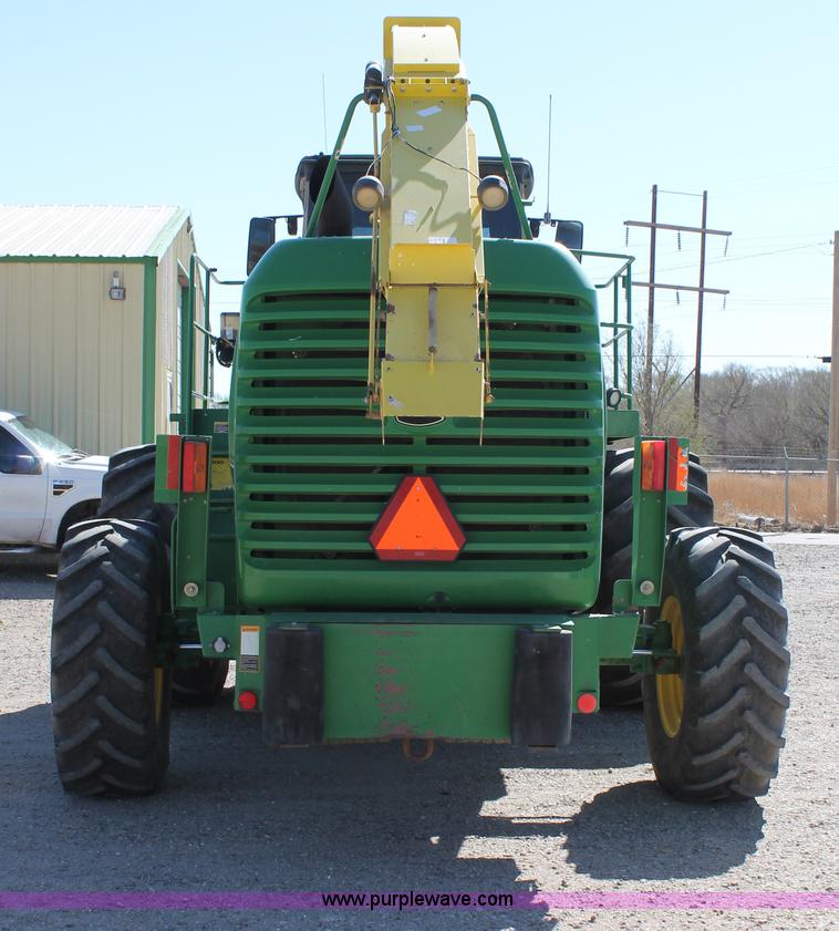 image for item C3816 2007 John Deere 7800 forage harvester