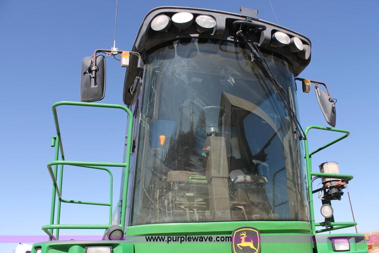 image for item C3816 2007 John Deere 7800 forage harvester