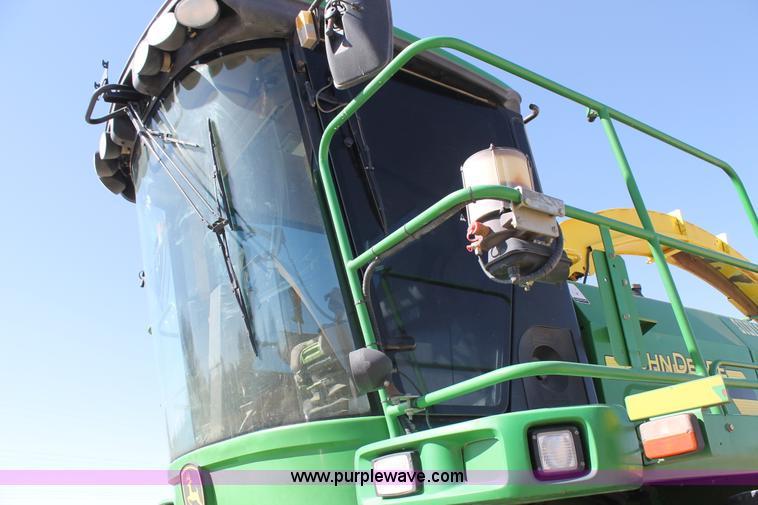 image for item C3816 2007 John Deere 7800 forage harvester