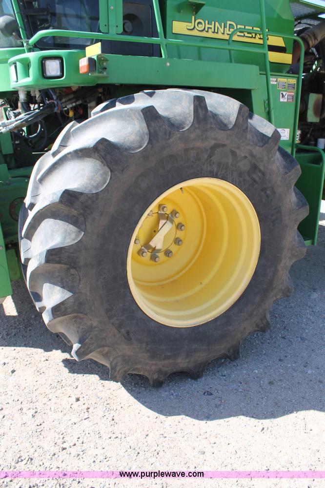 image for item C3816 2007 John Deere 7800 forage harvester
