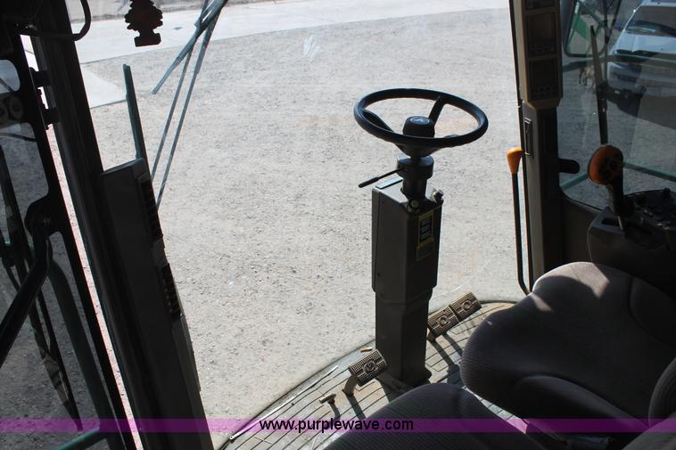 image for item C3816 2007 John Deere 7800 forage harvester