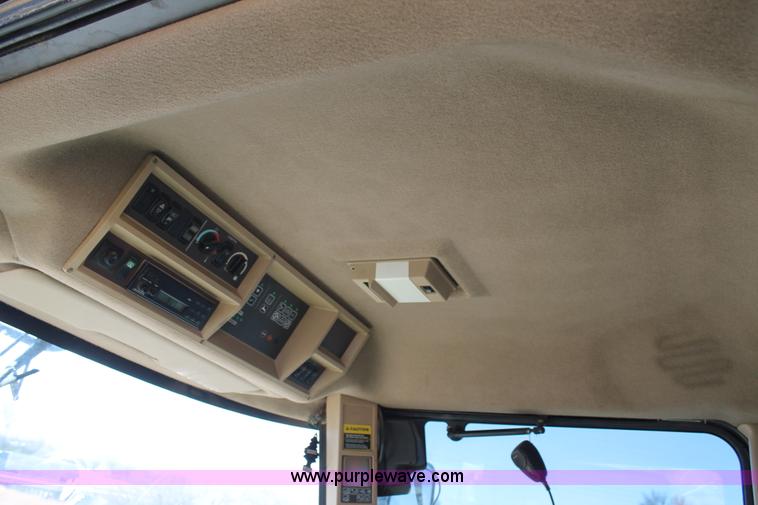 image for item C3816 2007 John Deere 7800 forage harvester