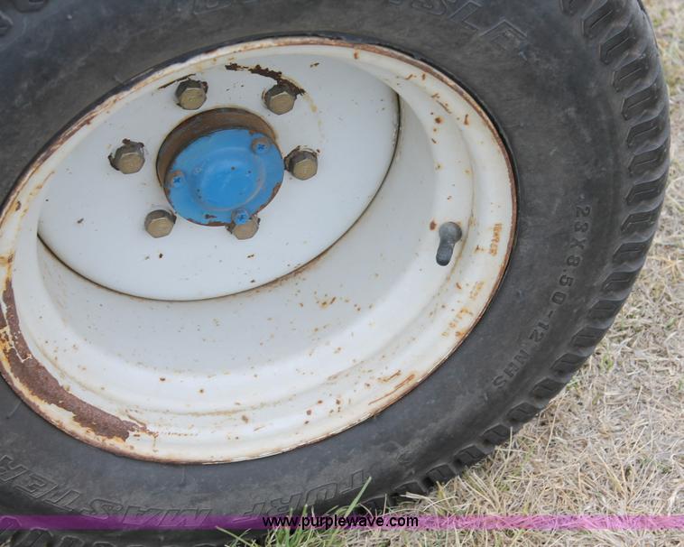 image for item C3827 1994 Ford 1620HST tractor