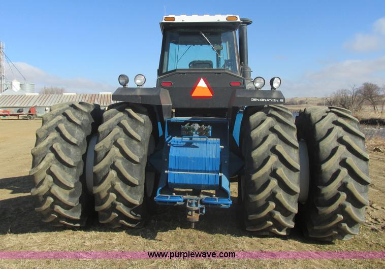 image for item E5441 1993 Ford 946 Versatile 4WD tractor