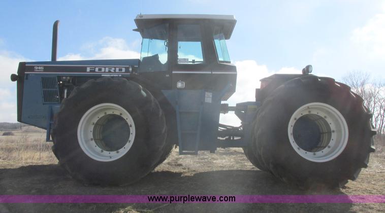 image for item E5441 1993 Ford 946 Versatile 4WD tractor