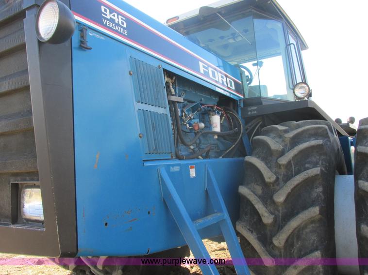 image for item E5441 1993 Ford 946 Versatile 4WD tractor