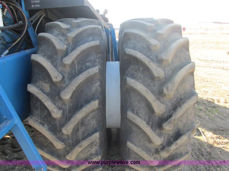 image for item E5441 1993 Ford 946 Versatile 4WD tractor