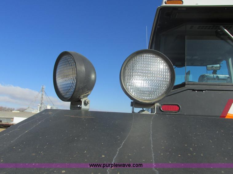 image for item E5441 1993 Ford 946 Versatile 4WD tractor