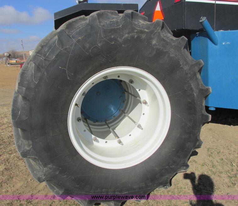 image for item E5441 1993 Ford 946 Versatile 4WD tractor