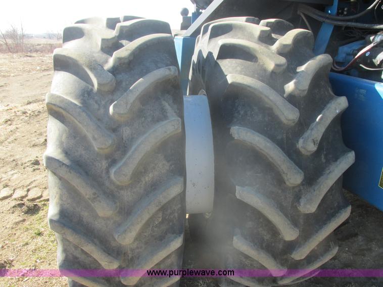 image for item E5441 1993 Ford 946 Versatile 4WD tractor