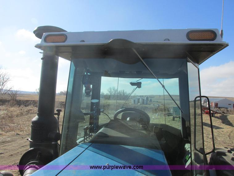 image for item E5441 1993 Ford 946 Versatile 4WD tractor