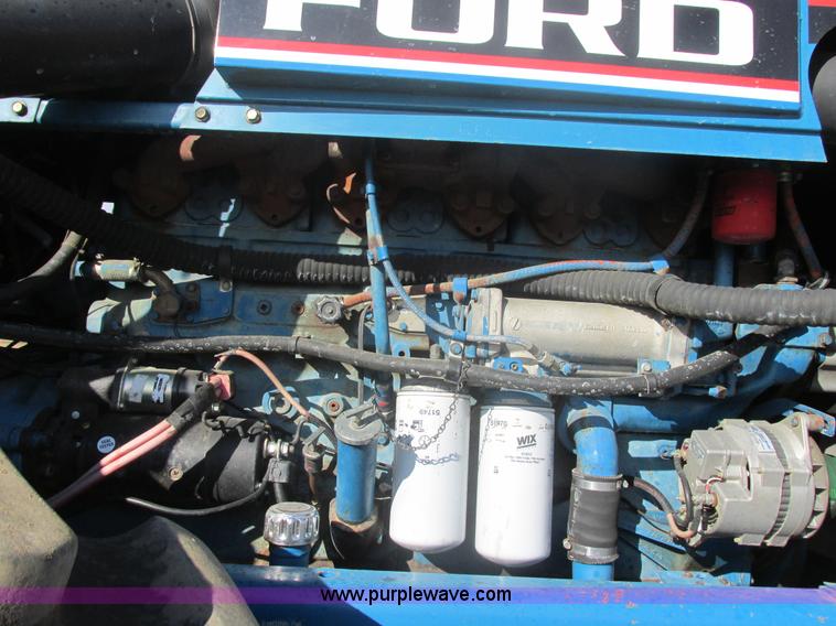 image for item E5441 1993 Ford 946 Versatile 4WD tractor