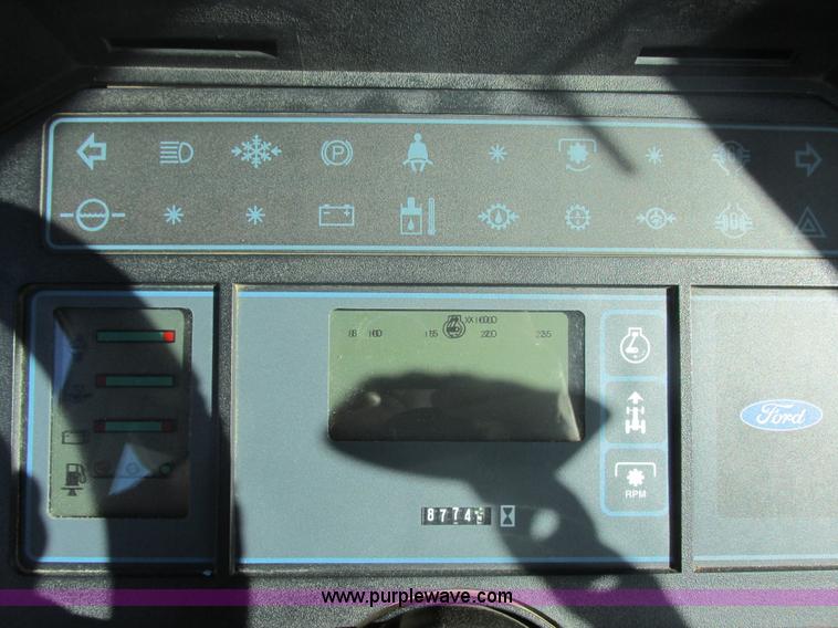 image for item E5441 1993 Ford 946 Versatile 4WD tractor