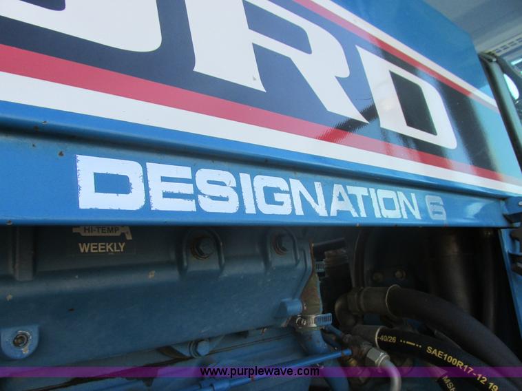 image for item E5441 1993 Ford 946 Versatile 4WD tractor