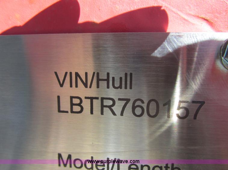 image for item E5442 1976 Bobcat 52' live bottom trailer