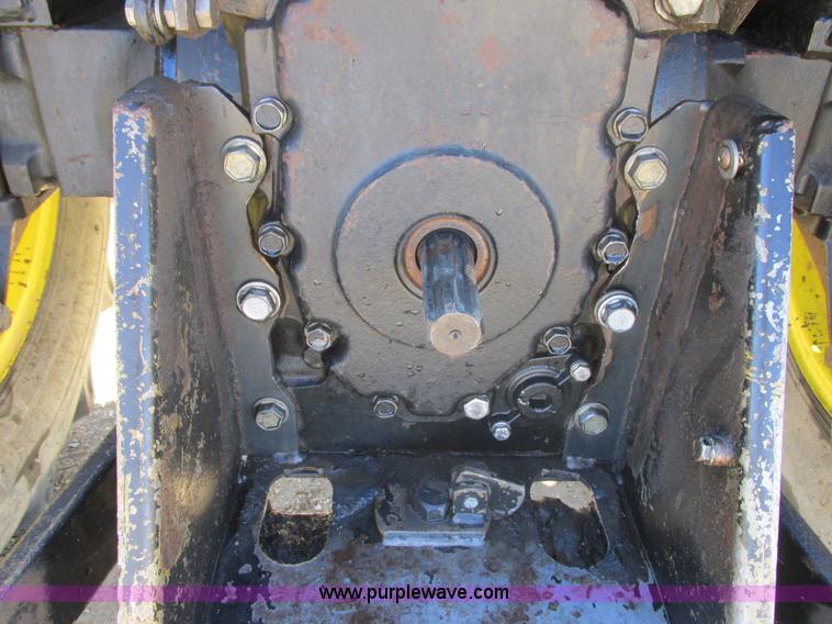 image for item E5444 2001 John Deere 5410 MFWD tractor