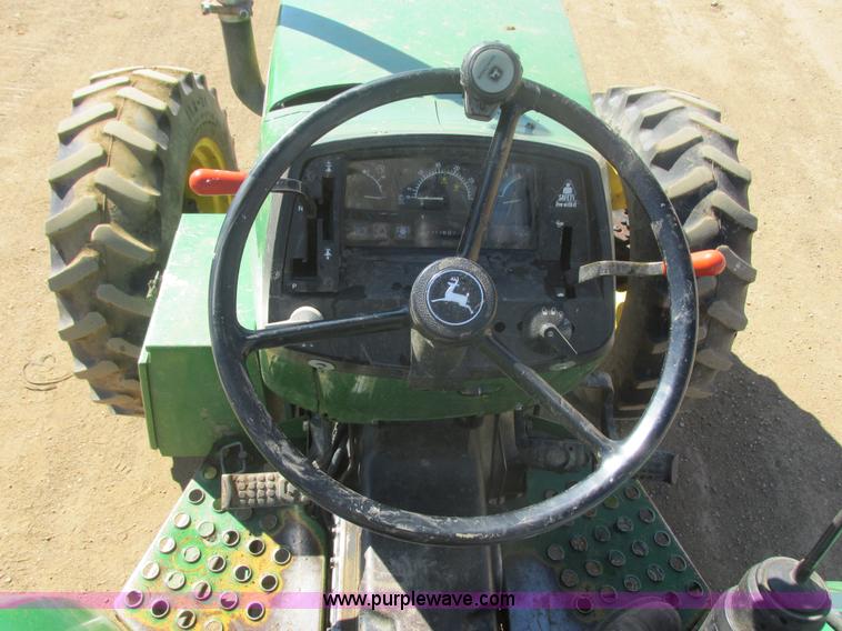 image for item E5444 2001 John Deere 5410 MFWD tractor