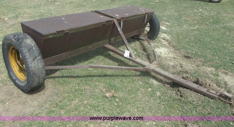 image for item E5466 F&L drop seeder
