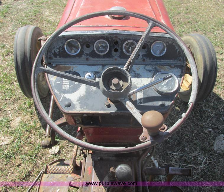 image for item E5474 International 354 tractor