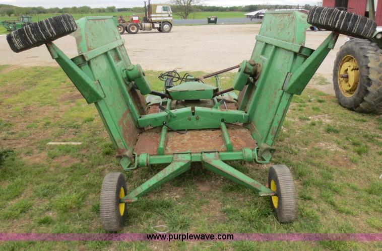 image for item F6917 John Deere 1508 batwing mower