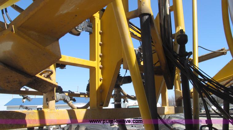 image for item G2345 2002 Sterling L8500 liquid applicator