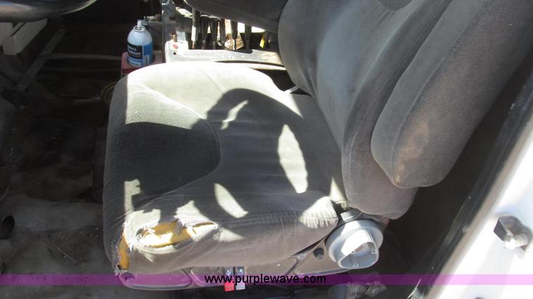 image for item G2345 2002 Sterling L8500 liquid applicator