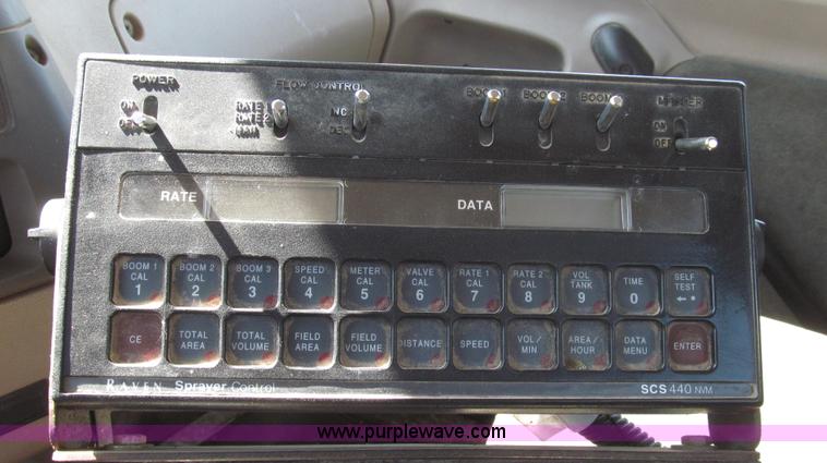 image for item G2345 2002 Sterling L8500 liquid applicator