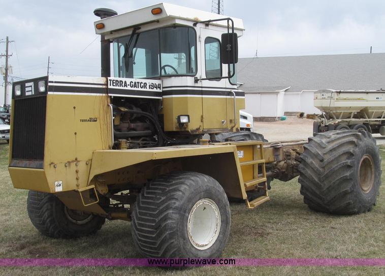 image for item G2347 1997 Ag-Chem TerraGator 1844 sprayer cab and chassis