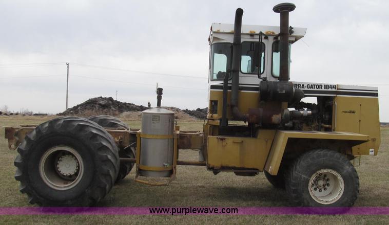 image for item G2347 1997 Ag-Chem TerraGator 1844 sprayer cab and chassis