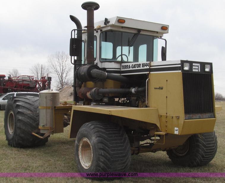 image for item G2347 1997 Ag-Chem TerraGator 1844 sprayer cab and chassis