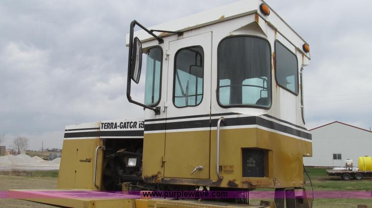 image for item G2347 1997 Ag-Chem TerraGator 1844 sprayer cab and chassis