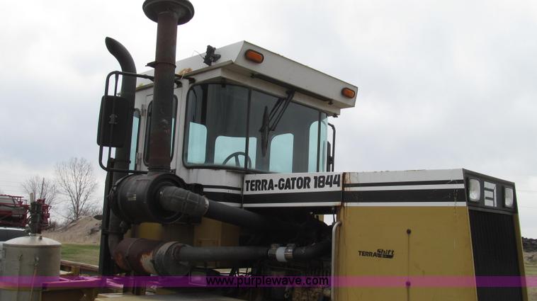image for item G2347 1997 Ag-Chem TerraGator 1844 sprayer cab and chassis