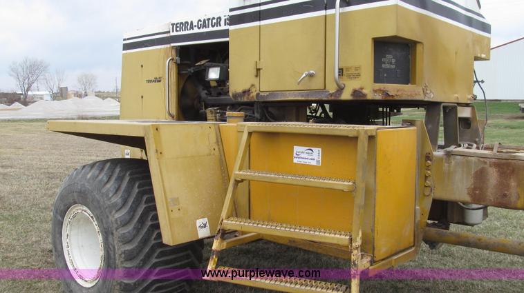 image for item G2347 1997 Ag-Chem TerraGator 1844 sprayer cab and chassis
