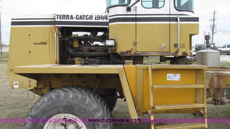 image for item G2347 1997 Ag-Chem TerraGator 1844 sprayer cab and chassis
