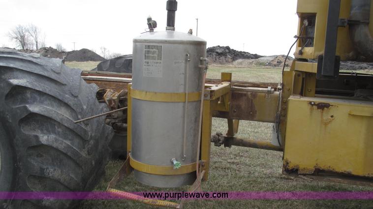 image for item G2347 1997 Ag-Chem TerraGator 1844 sprayer cab and chassis