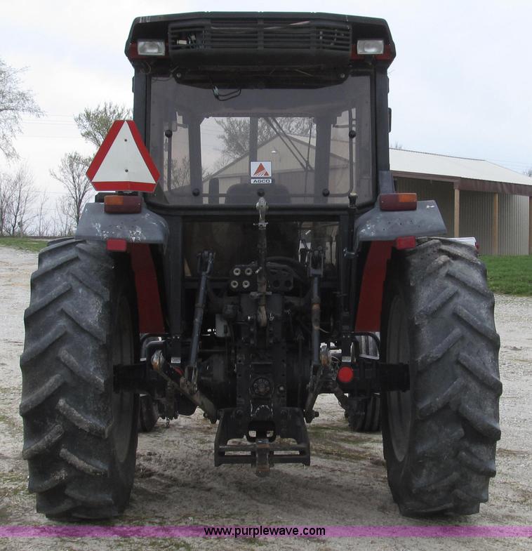 image for item G2353 1994 AGCO Allis 6680 tractor