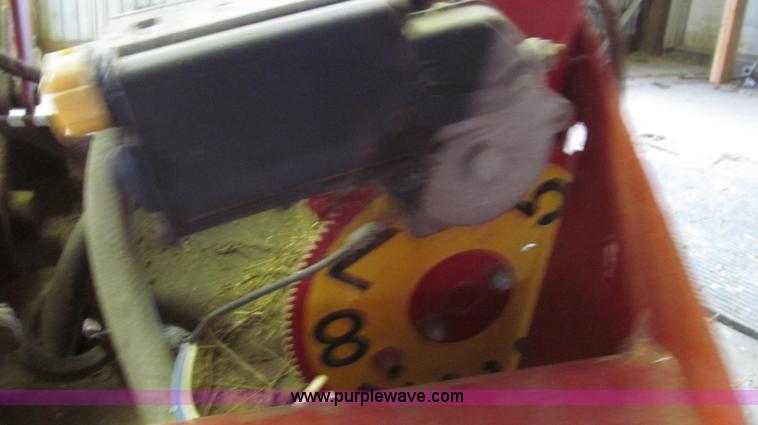 image for item G2355 New Holland 75 hydraulic bale thrower