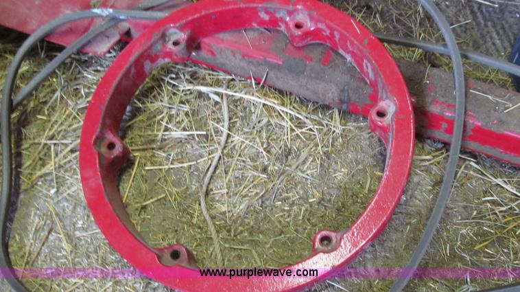 image for item G2355 New Holland 75 hydraulic bale thrower