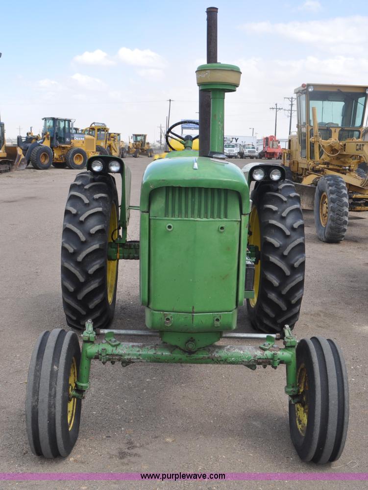 image for item G6471 1965 John Deere 4020 tractor