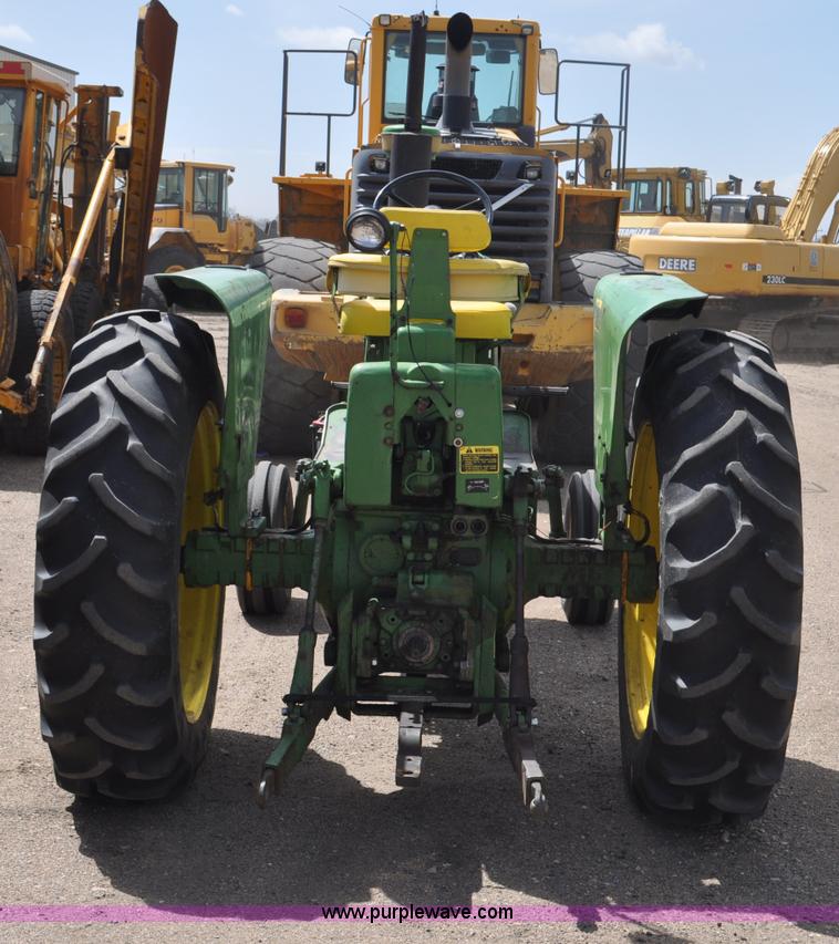 image for item G6471 1965 John Deere 4020 tractor