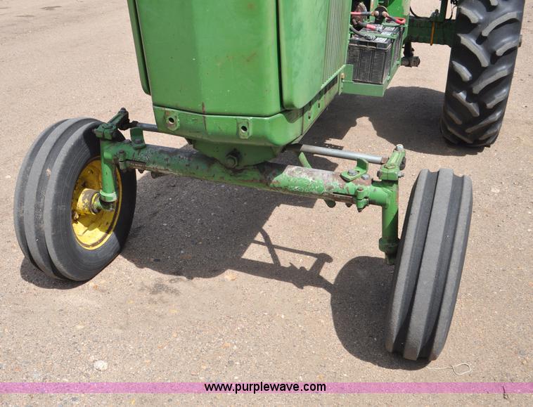 image for item G6471 1965 John Deere 4020 tractor