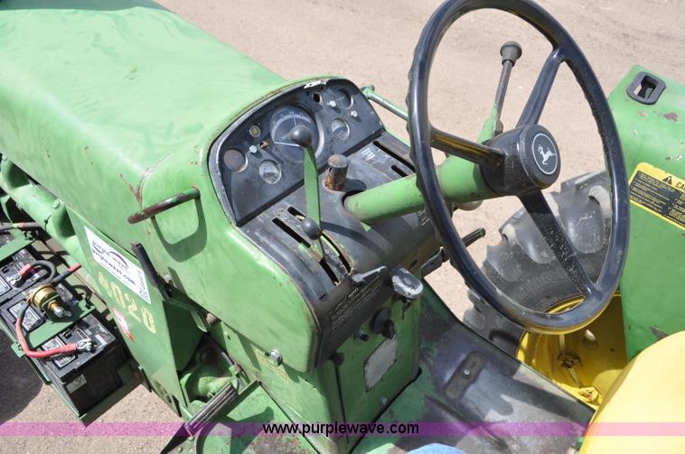 image for item G6471 1965 John Deere 4020 tractor