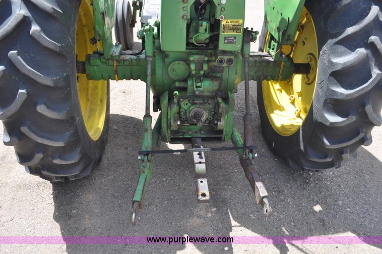 image for item G6471 1965 John Deere 4020 tractor