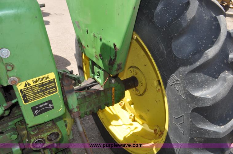 image for item G6471 1965 John Deere 4020 tractor