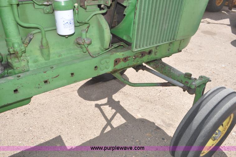 image for item G6471 1965 John Deere 4020 tractor