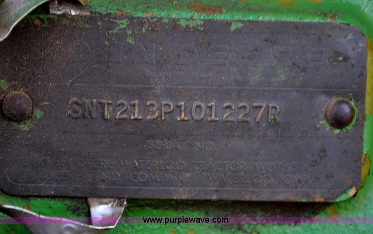 image for item G6471 1965 John Deere 4020 tractor