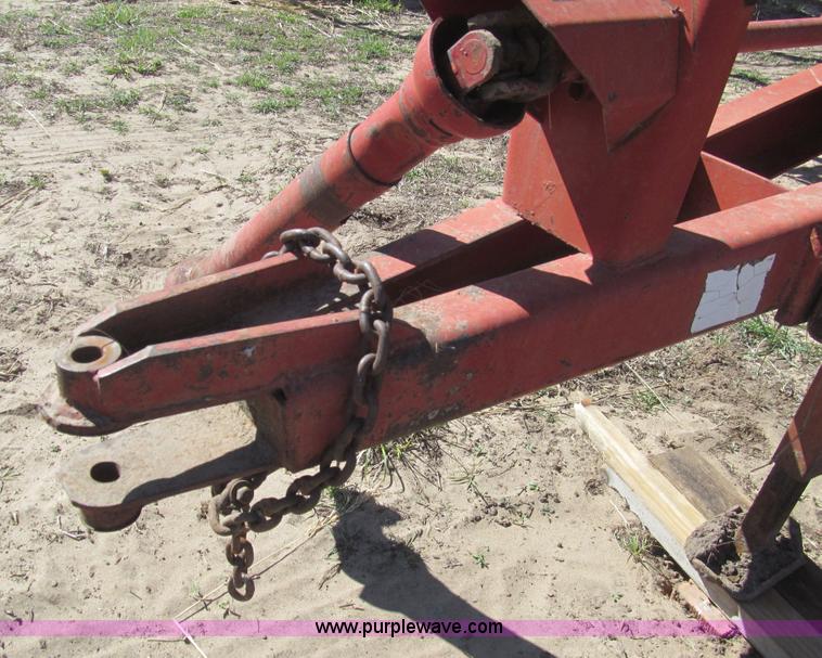 image for item G8420 New Holland Stackliner 1037 bale wagon