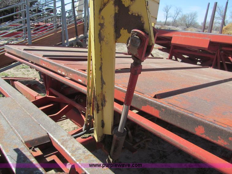 image for item G8420 New Holland Stackliner 1037 bale wagon