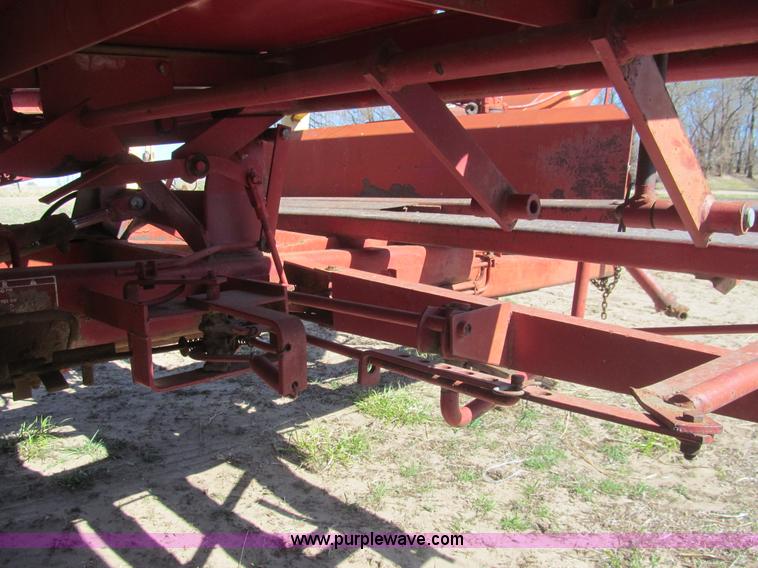 image for item G8420 New Holland Stackliner 1037 bale wagon