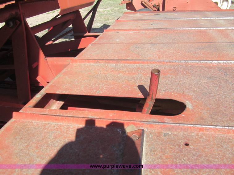 image for item G8420 New Holland Stackliner 1037 bale wagon